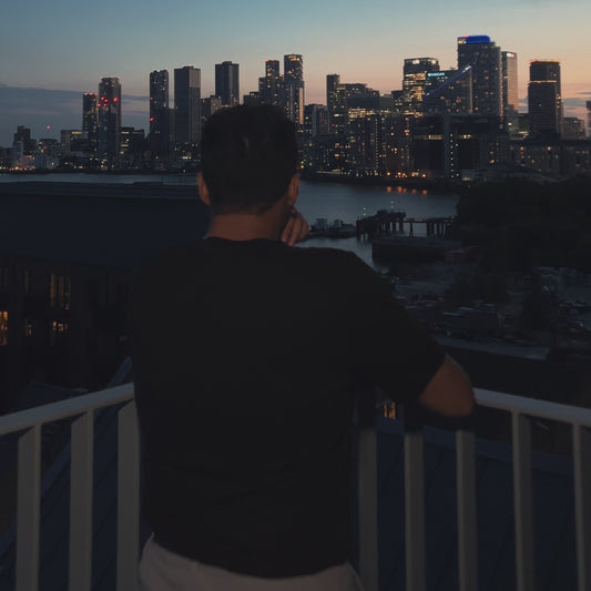 THE MONTFORT TEE
